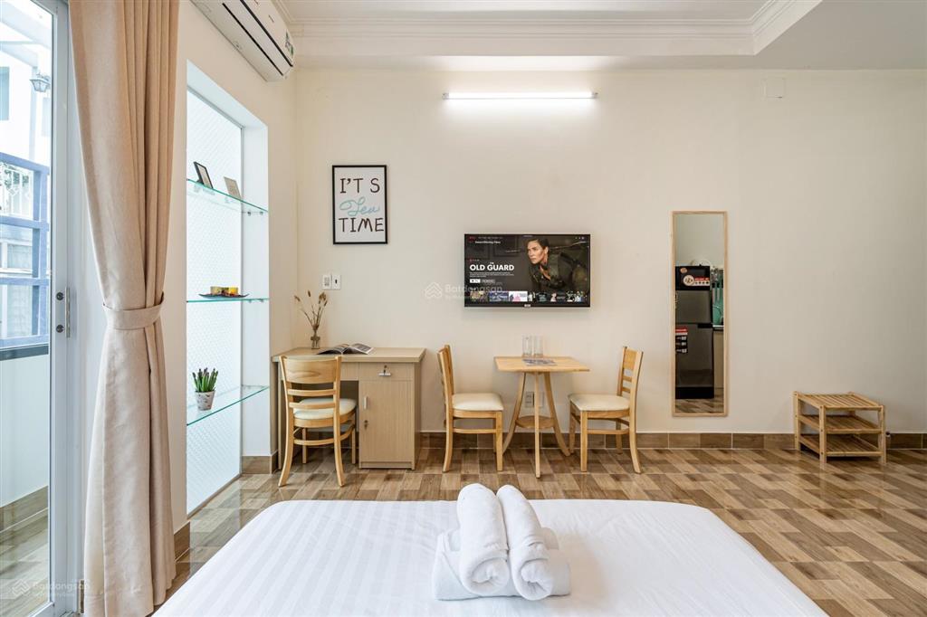 Cho thuê studio ban công 35m2ngay ngã sáu phù đổngq1