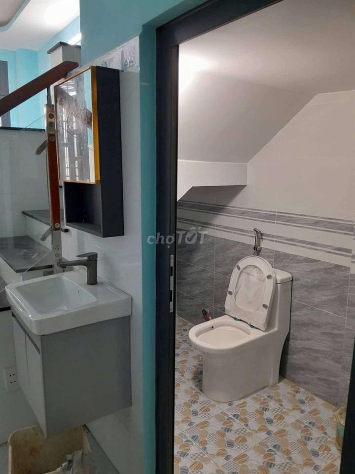 ✅ NHÀ MỚI ĐẸP 1 TRỆT 1 LẦU – 2PN 2WC – HẺM XE TẢI THÔNG TỨ HƯỚNG 