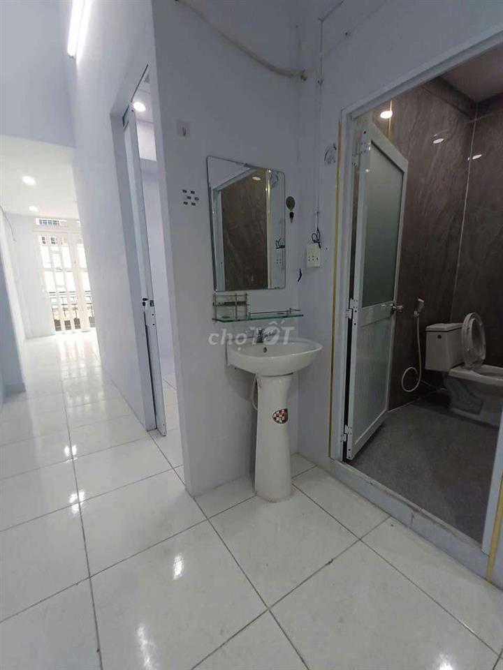 ✅CHO THUÊ NHÀ GIÁ RẺ 1LẦU 1 VÀ ST 2PN 1WC HẺM XE HƠI 