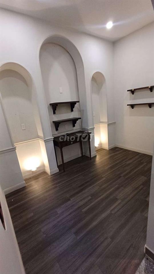 ✅NHÀ MỚI ĐẸP GIÁ TỐT 1TRỆT 2 LẦU 3PN 3WC HẺM XE HƠI 