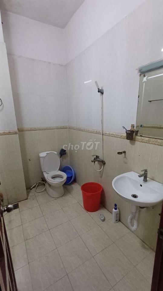 ✅CHO THUÊ NHÀ TẦNG TRỆT + LẦU  2PN 3WC BẾP CÓ LỀ ĐƯỜNG 3M TÊN LỬA 