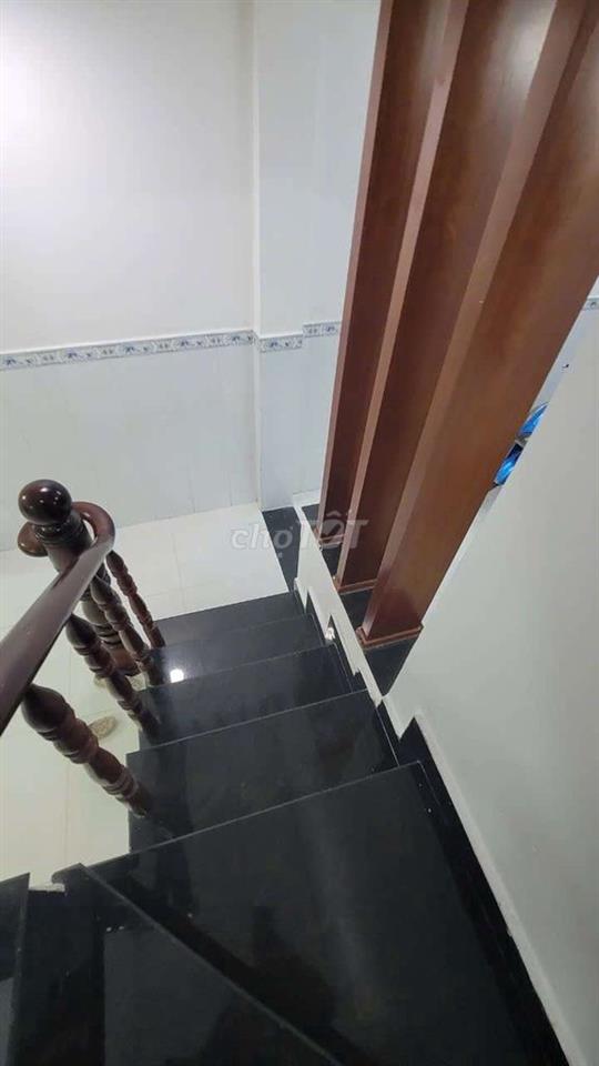 ✅NHÀ 1TRỆT LẦU 2PN 2WC GẦN BẾN XE MIỀN TÂY MỚI ĐẸP 