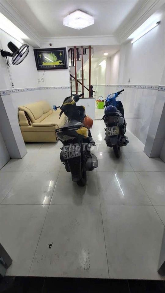 ✅NHÀ 1TRỆT LẦU 2PN 2WC GẦN BẾN XE MIỀN TÂY MỚI ĐẸP 