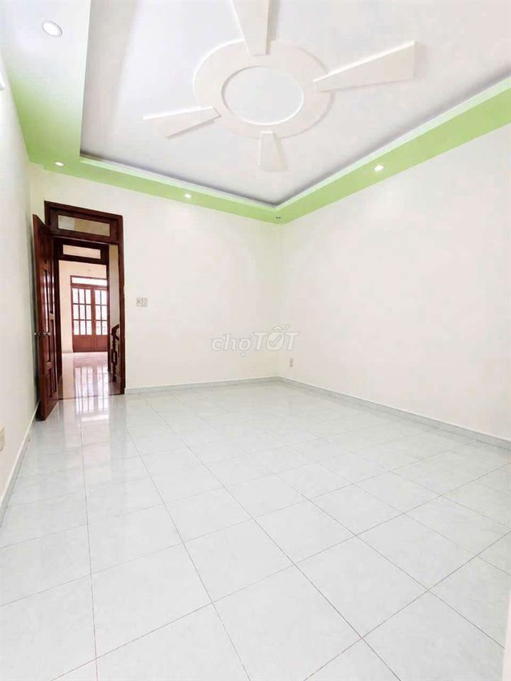 🚨 14 TRIỆU – NHÀ MỚI ĐẸP MÃ LÒ – 4PN 5WC – SÂN Ô TÔ 🚨