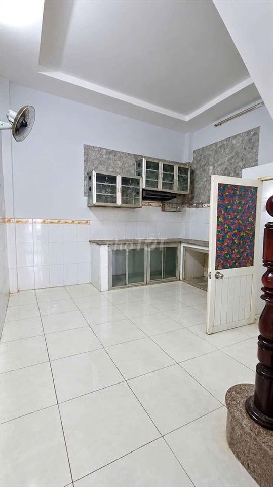✅NHÀ CHÍNH CHỦ  1LẦU 2PN 3WC HẺM XE HƠI