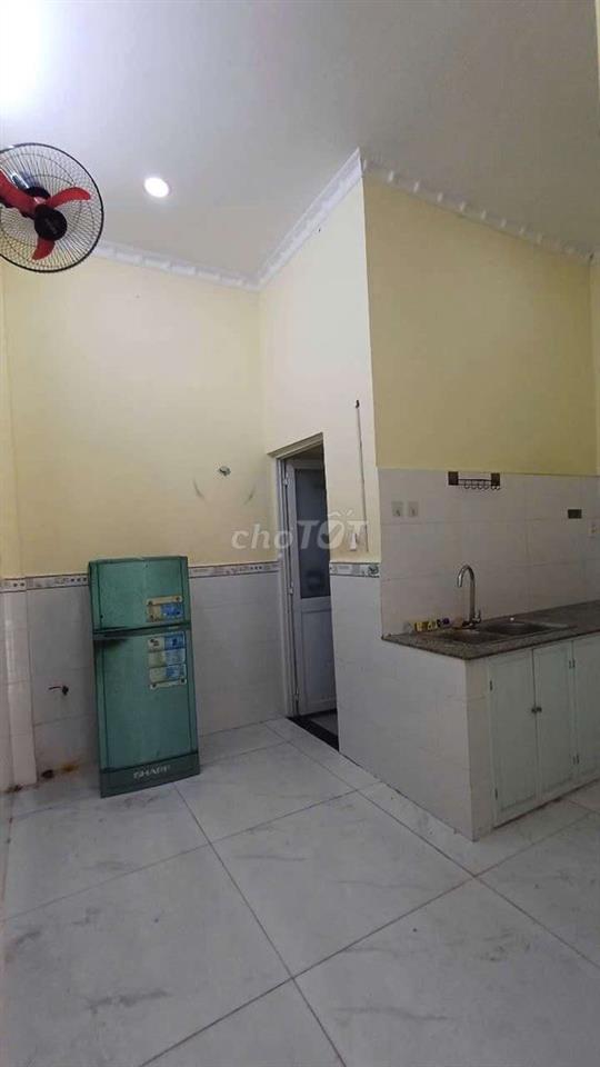 ✅CHO THUÊ NHÀ CẤP 4 1PN 1WC HẺM XE HƠI HƯƠNG LỘ 2 