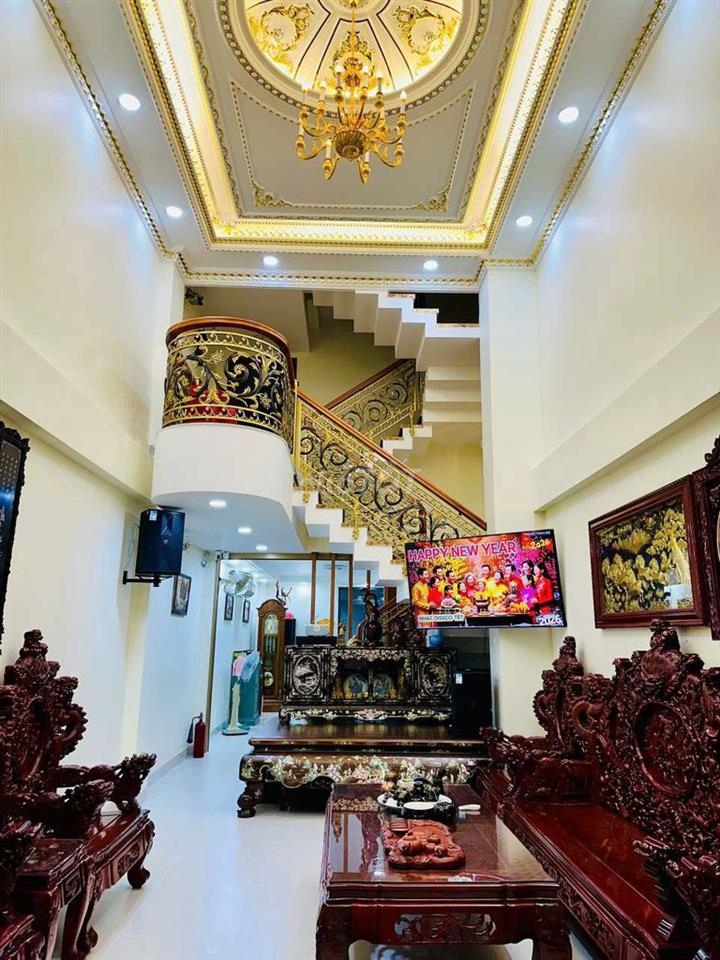 Nhà mặt tiền VIP khu dân cư An Sương, ngay chợ