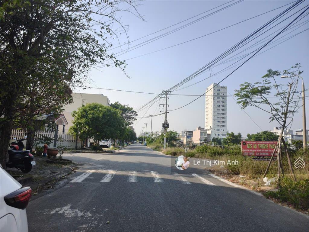 Cần bán nhanh 1cặp 296m2 mt nguyễn cơ thạch bề ngang đến 12m chỉ 1 lô duy nhất trên toàn thị trường