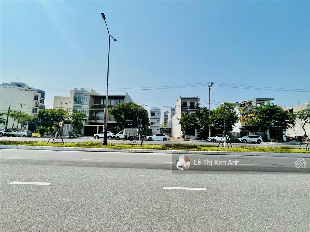 Bán đất nhanh cặp đất đường minh mạng  khu biển sơn thuỷ