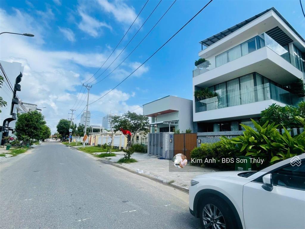 Cần bán gấp lô đất mt nguyễn xiển hướng đông bắc hiếm có 1 lô này đang ra thị trường