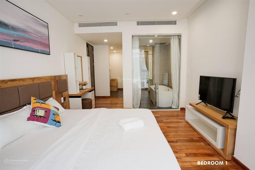 Penthouse 5 bed tầng cao tại f.home cho thuê