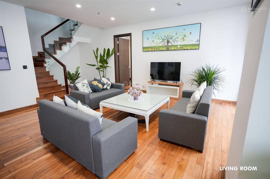 Penthouse 5 bed tầng cao tại f.home cho thuê