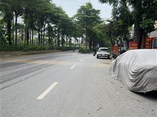 Cần bán nhà mặt phố đường bưởi 31m2, 2 tầng kinh doanh tốt