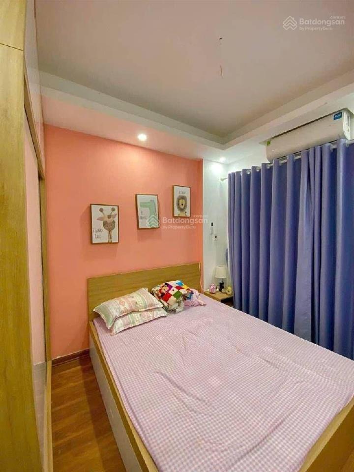 Hiếm  nhà cổ nhuế 32m2, mt 4m, full nội thất, nhỉnh 7 tỷ