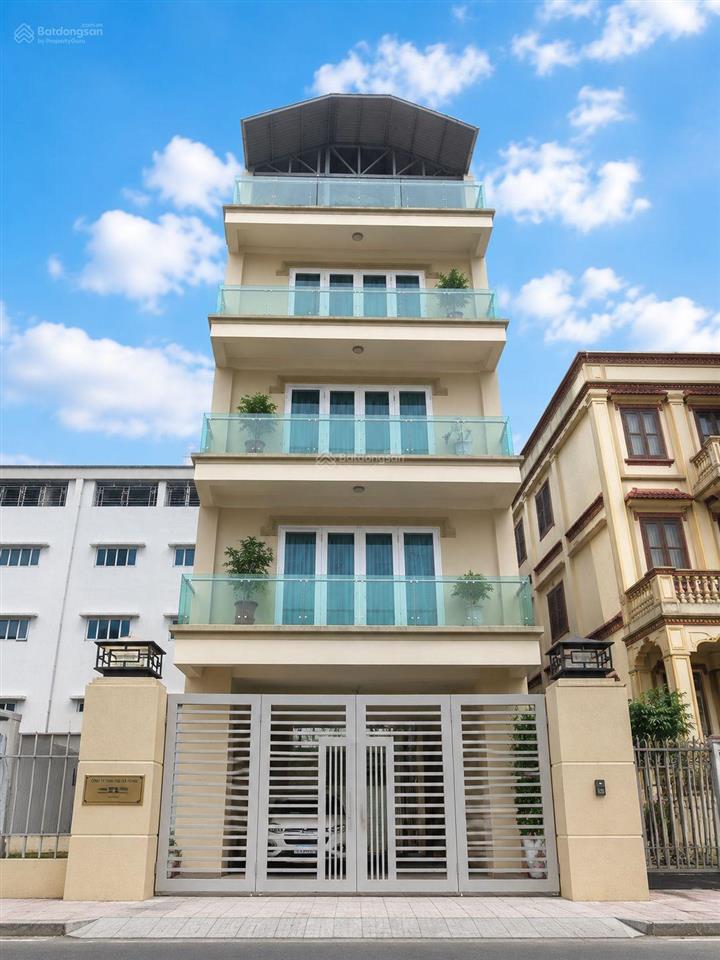 Hiếm nhất  tây hồ 108m, mt 8m, ô tô tránh, sát hồ tây, chỉ 41 tỷ
