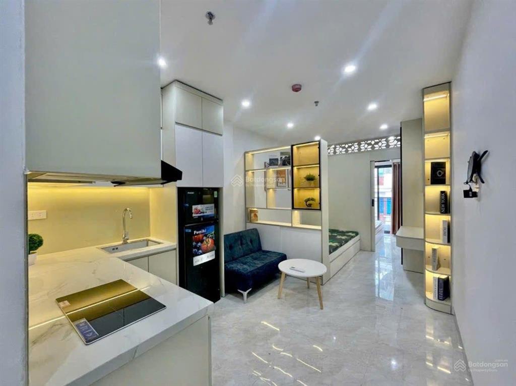 #ccmn  dòng tiền 240, cầu giấy, ô tô tránh