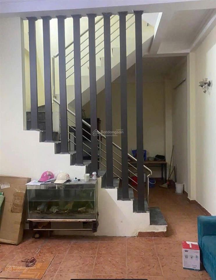Cho thuê giá rẻ 40m2 x 3 tầng, phố trần cung