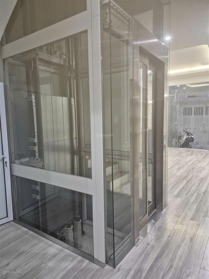 Thuê nhà nguyên căn 70m x 5t, đào tấn, gần ô tô, nhỉnh 20 triệu
