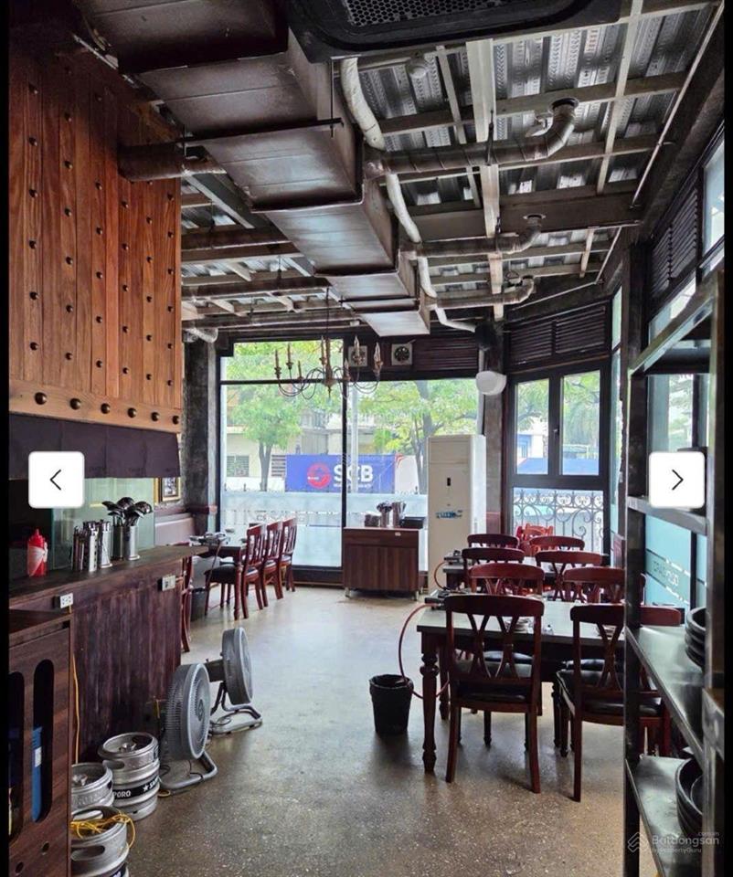 Lô góc, mặt phố trung hoà  134m x 5t, kinh doanh tấp nập, ô tô, giá đẹp