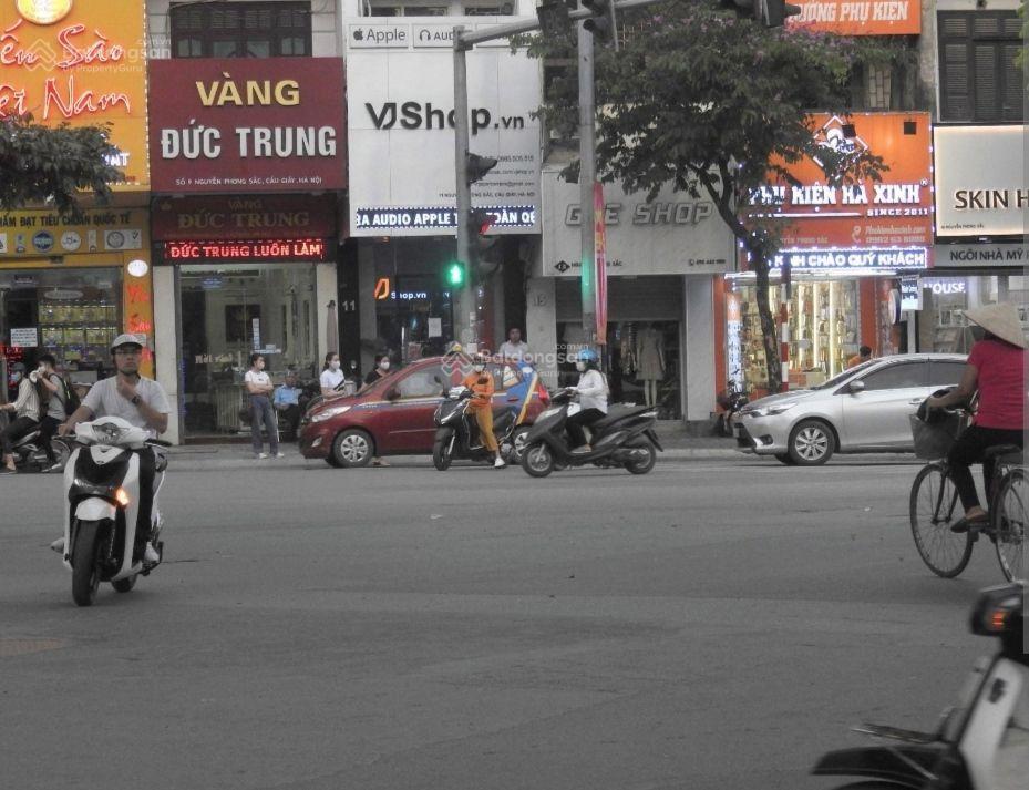 Sang nhượng quán 130m2x1 tầng, nguyễn phong sắc, ưu đãi sốc