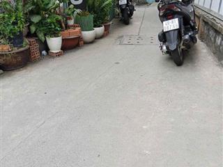 Bán nhà mặt tiền Nguyễn Văn Quỳ, Quận 7 – 3 mặt thoáng, chỉ 2.1 tỷ