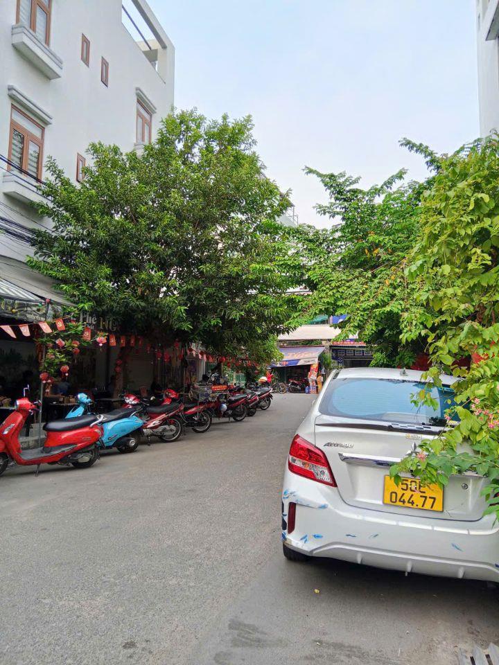 🔥 Cho thuê nhà mặt tiền Nguyễn Văn Quỳ – Quận 7 chỉ 11 triệu/tháng 🔥