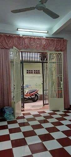 Cho thuê nhà Cách Mạng Tháng 8, Hòa Hưng, Quận 10 - giá 10tr/tháng