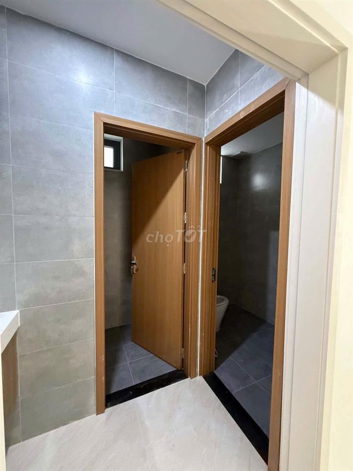 Cho thuê nhà nguyên căn mặt tiền Phan Bội Châu sát Tòa nhà Hành chính
