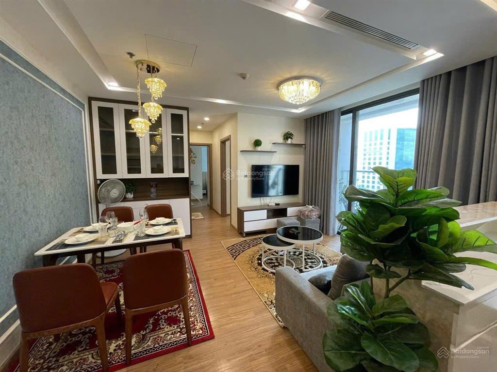 Bán rẻ hơn căn cùng trục 2 tỷ tại dcapitale 119 trần duy hưng, dt 73m view hồ, giá 8,7 tỷ