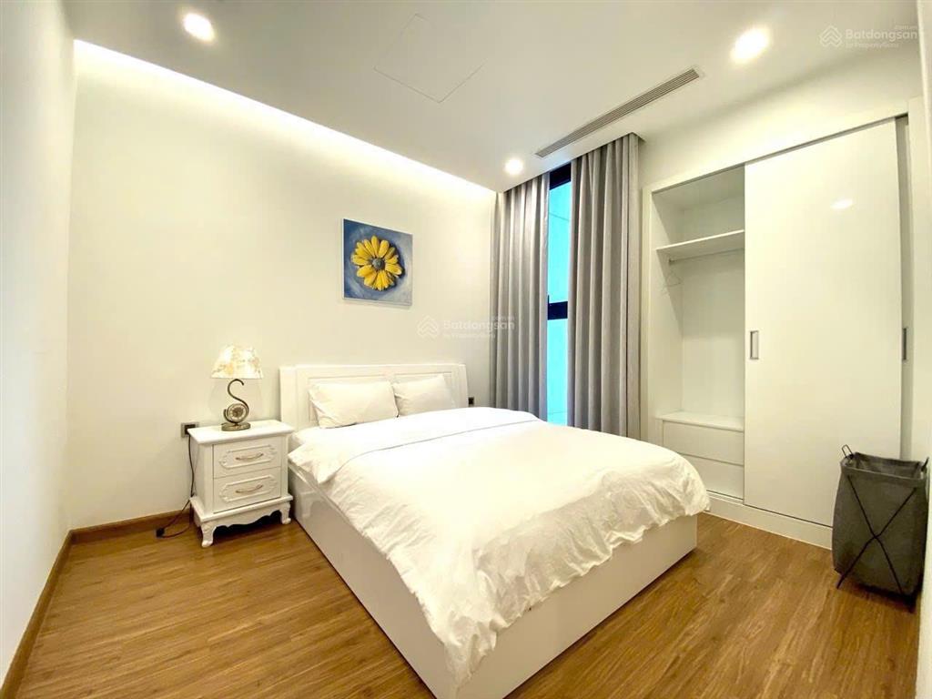 Duy nhất, siêu rẻ! ch 2 pn vinhomes metropolis 74m, full nội thất, view thoáng, giá 29 triệu/tháng