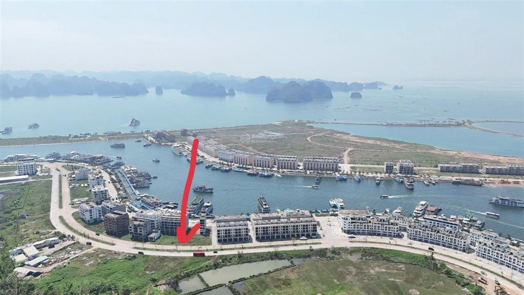 Bán lô góc đắc địa trục đường đôi cảng tàu khách quốc tế tuần châu