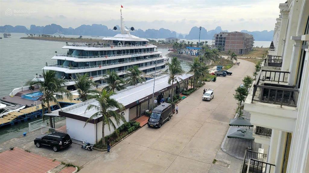 Bán lô liền kề trục thông đường 13m cảng du thuyền tuần châu, cạnh vin hạ long xanh