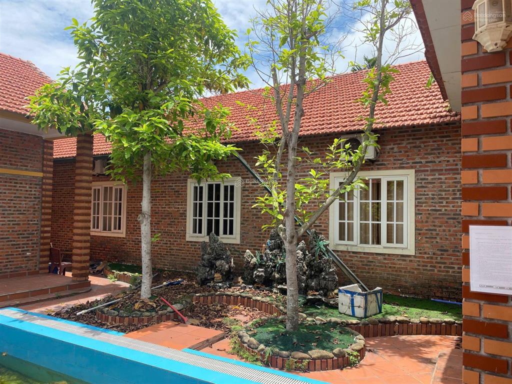 Bán lô biệt thự có sẵn villa 8pn, giá bán đất tặng nhà rẻ nhất thị trường món hời cho nhà đầu tư