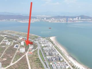 Bán ô biệt thự dãy d đẹp nhất tuần châu, dt 500m2 giáp vin hạ long xanh mà giá bằng 1/4