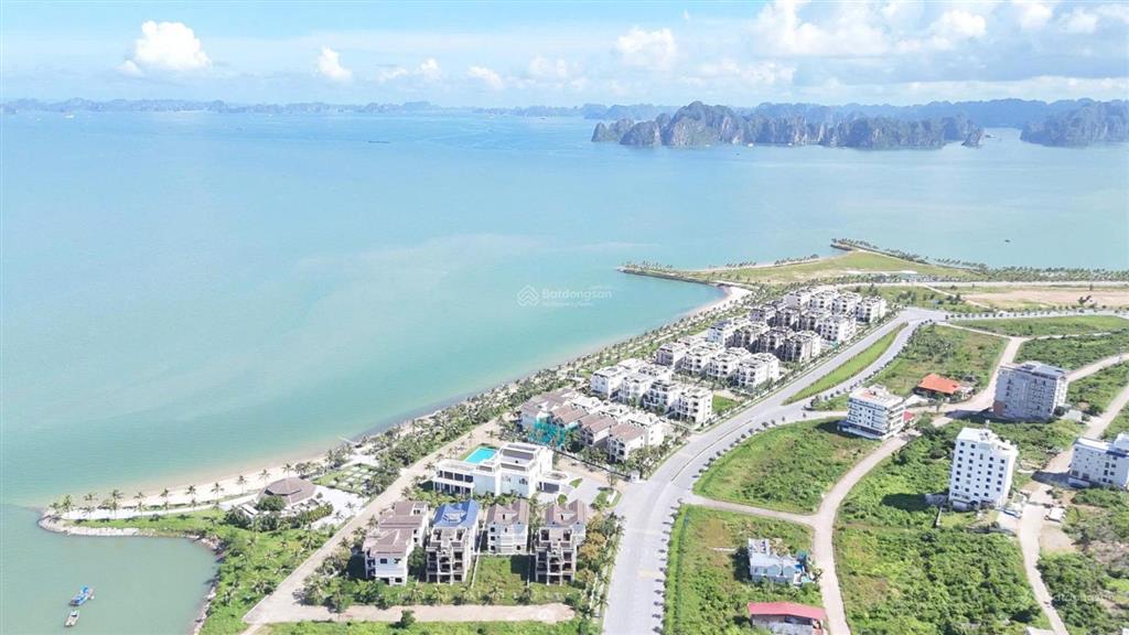 Bán ô đất góc biệt thự đồi vị trí đắc địa nhất tuần châu có 102