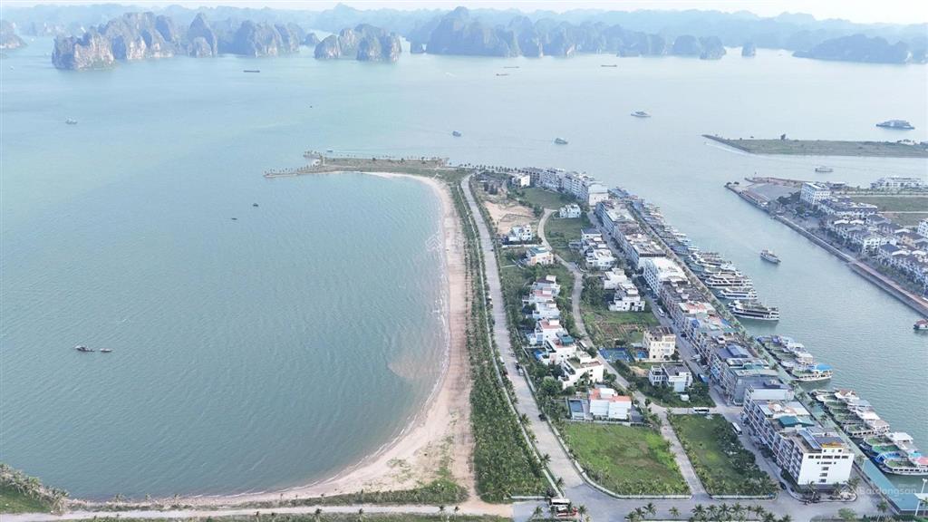 Bán ô đất quay biển trục thông cảng tàu 2 tuần châu, có sổ đỏ giá thương lượng