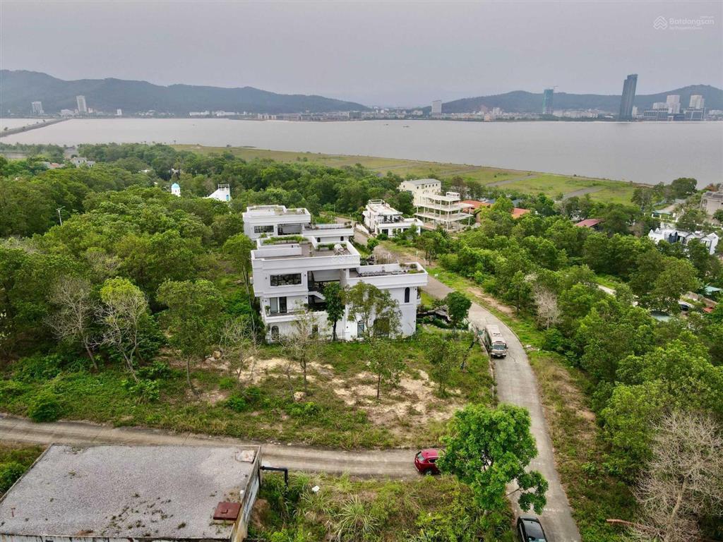 Đất nền trung tâm khu du lịch tại tuần châu, hạ long, sổ đỏ lâu dài phù hợp đầu tư trung và dài hạn