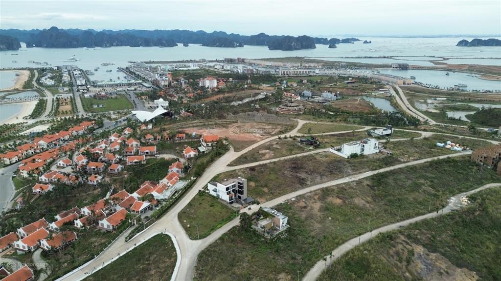 Bán lô biệt thự biển đỉnh đồi tuần châu, giá tốt thời điểm hiện tại