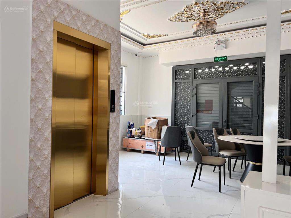 Cho thuê căn góc nhà phố thành phố mới bình dương 4 tầng 9 phòng ngủ có thang máy giá 55tr/tháng