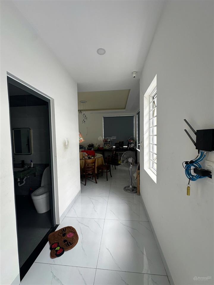 Bán shophouse tại đồng khởi, giá ưu đãi 7,2 tỷ, 107m2, 6pn, 6wc