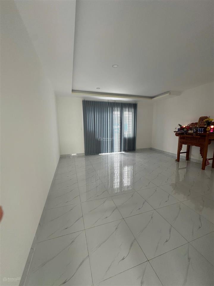 Bán shophouse tại đồng khởi, giá ưu đãi 7,2 tỷ, 107m2, 6pn, 6wc