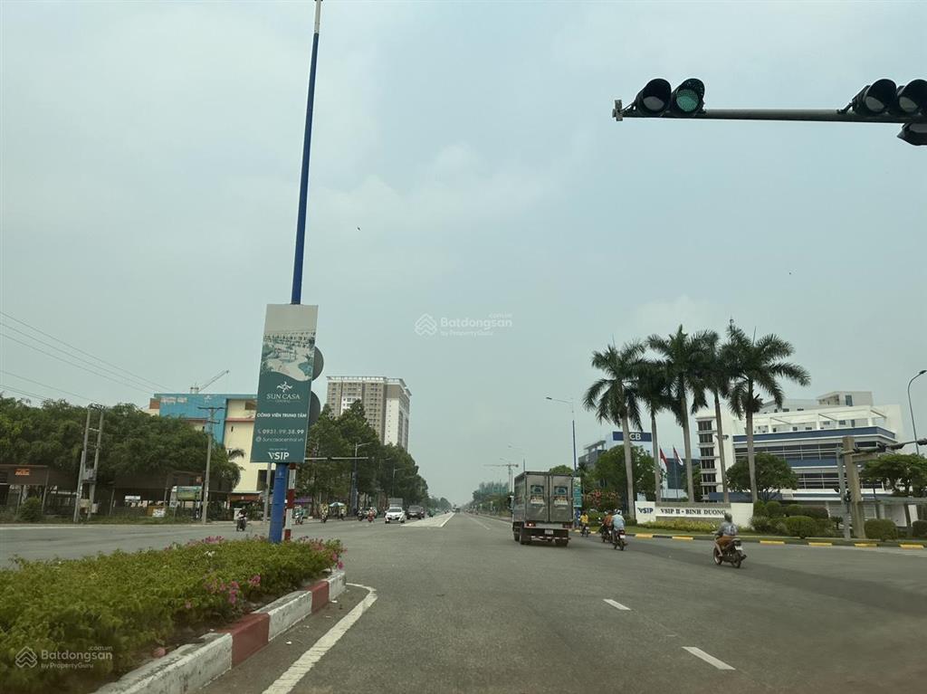 Bán 20.000m2 đường võ nguyên giáp ngay cổng kcn vsip 2a giá 179 tỷ cách tttm thế giới 1 km