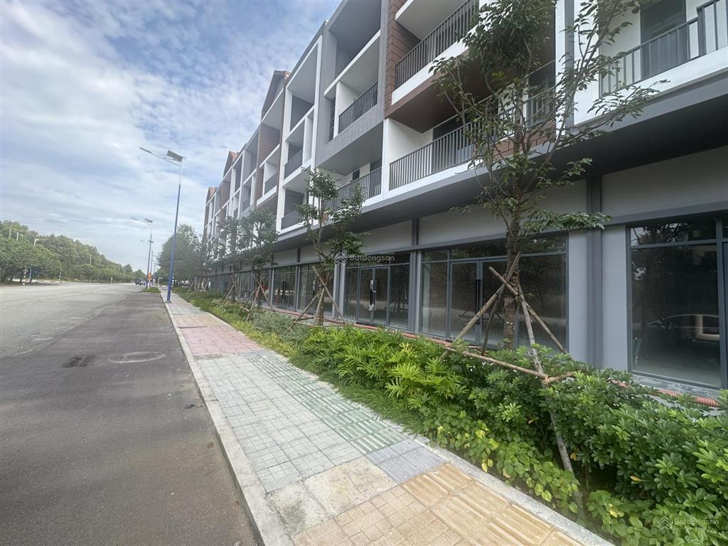 Bán shophouse đẹp tại artisan park mặt tiền võ thị sáu giá 9,5 tỷ, 100m2, 5pn, 6wc, nhiều tiện ích