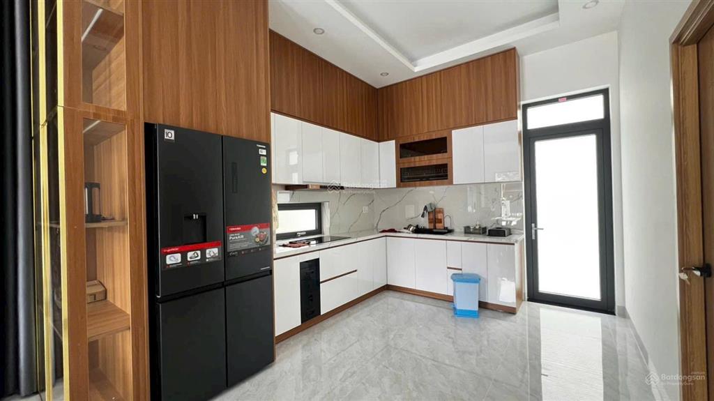 Cho thuê shophouse view đẹp tại phố thương mại uni complex, 25 triệu, 95m2