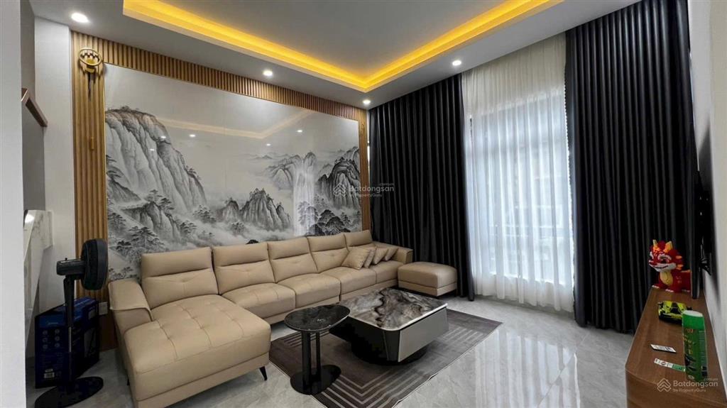 Cho thuê shophouse view đẹp tại phố thương mại uni complex, 25 triệu, 95m2