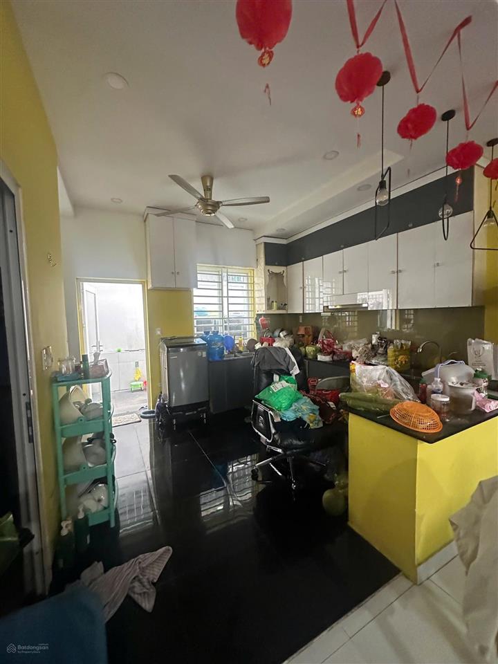 Bán căn nhà sun casa 1, phường bình dương, 80m2, 1 trệt 2 lầu, full nội thất, giá 2,950 tỷ
