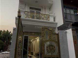 Studio cc mini mới full nội thất cạnh vin q9.