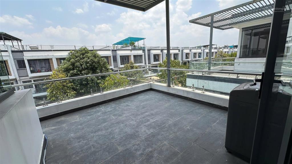 Phòng trọ full nội thất trong kđt đông tăng long quận 9