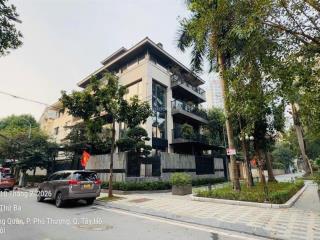 Biệt thự vườn đào căn đẹp nhất khu, trục chính lô góc ba thoáng, view hai công viên