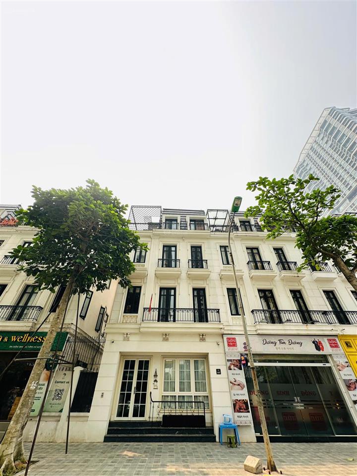 Cực hiếm, liền kề embassy ngoại giao đoàn tây hồ 120m2 giá tốt